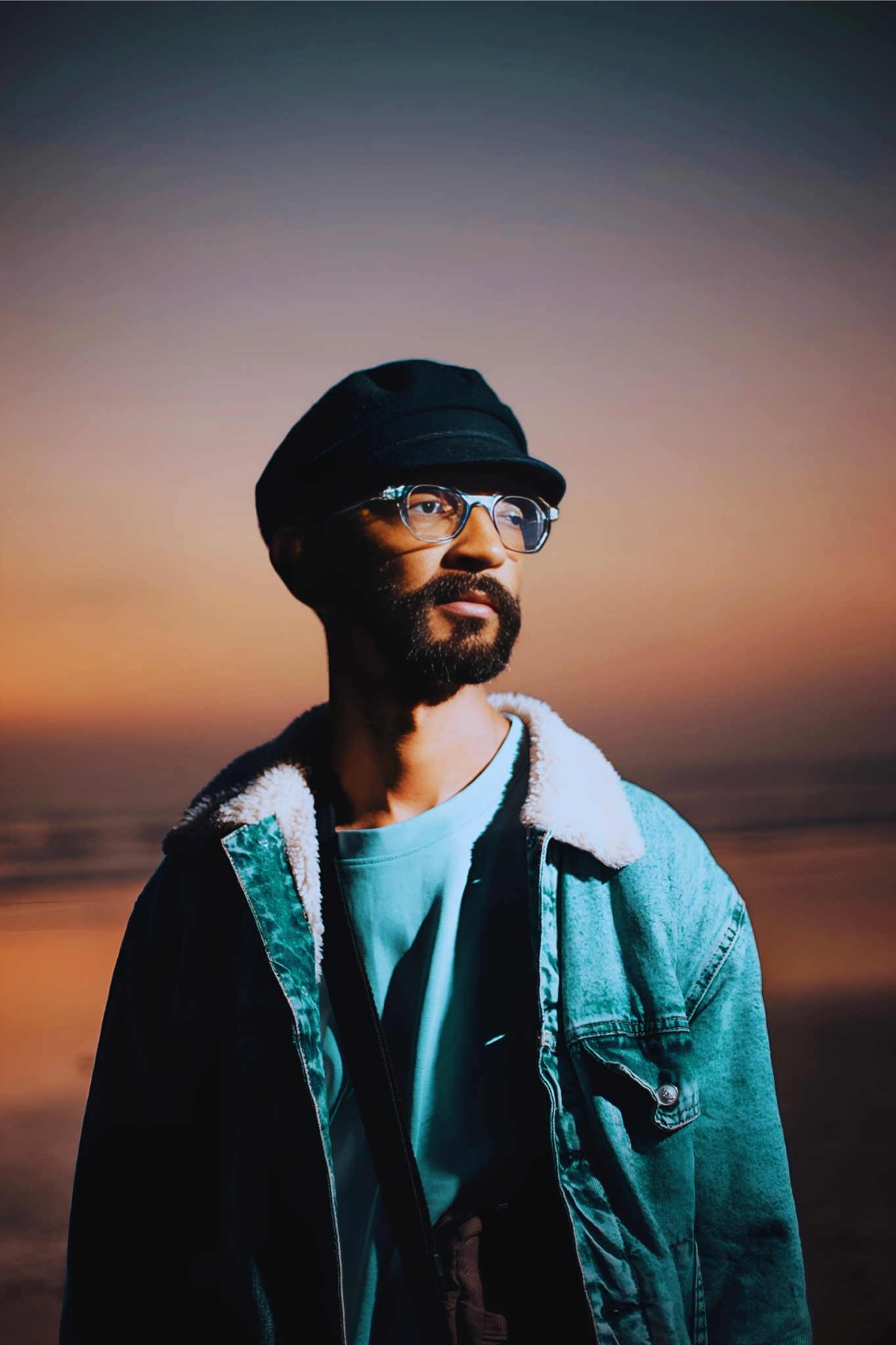 Enam — DJ et producteur marocain